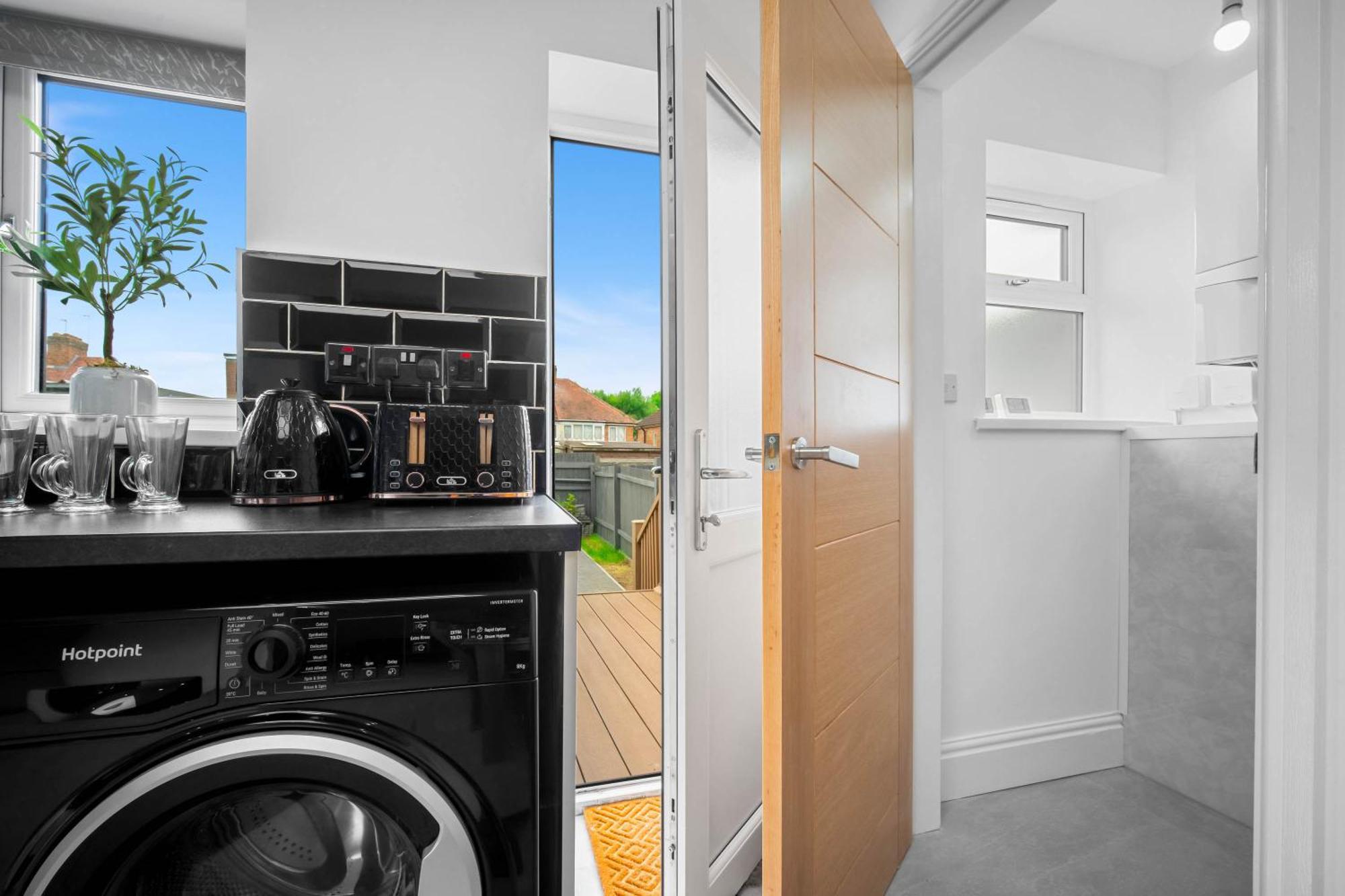 5 Bedroom House Solihull 10 Mins Drive From Bhx & Nec Private Off Road Parking 버밍엄 외부 사진